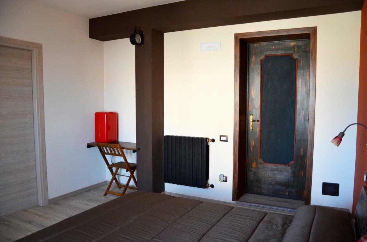 Artista B&B Càbras Exterior foto
